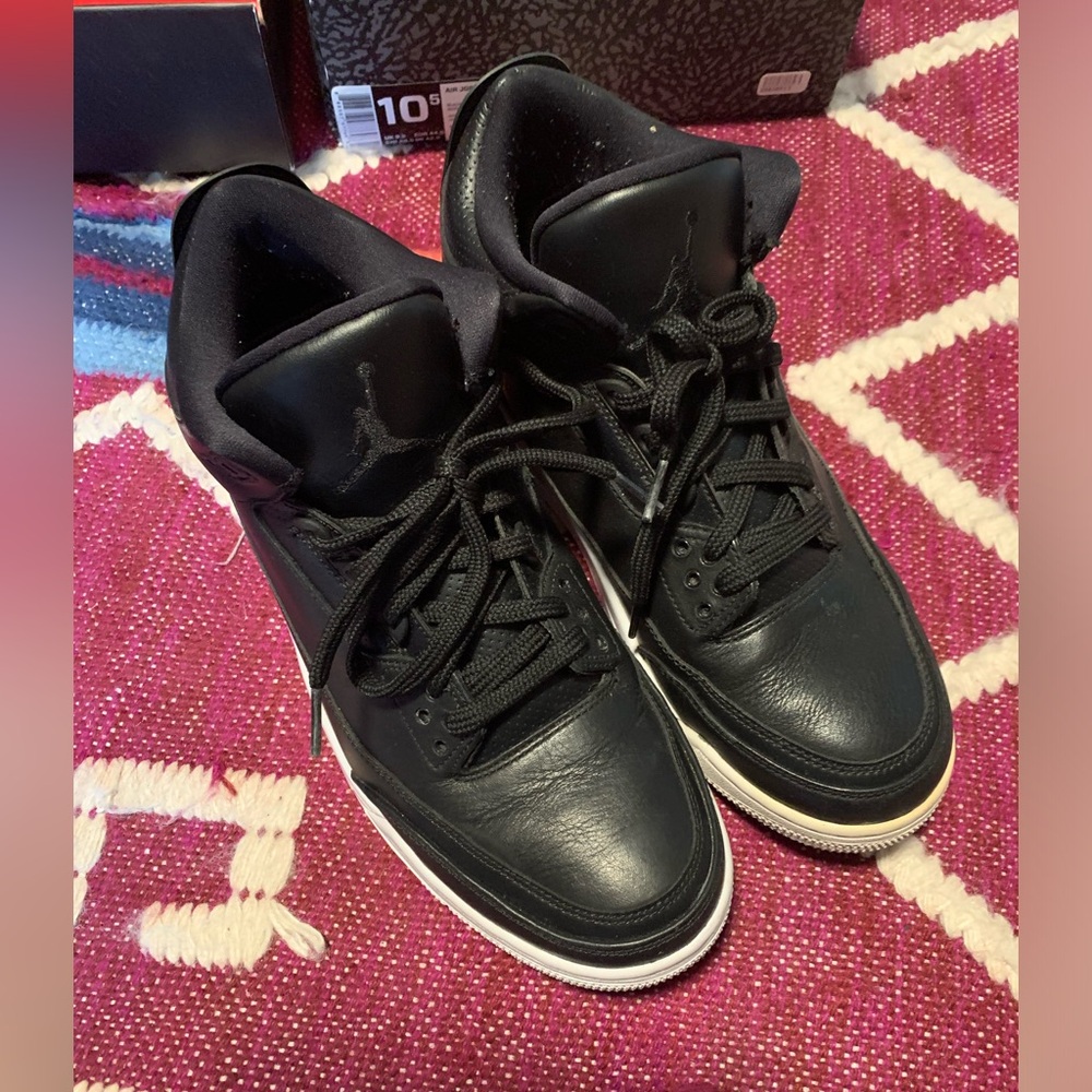 Jordan 3 Cyber Monday - gently used and with original box - size 10.5